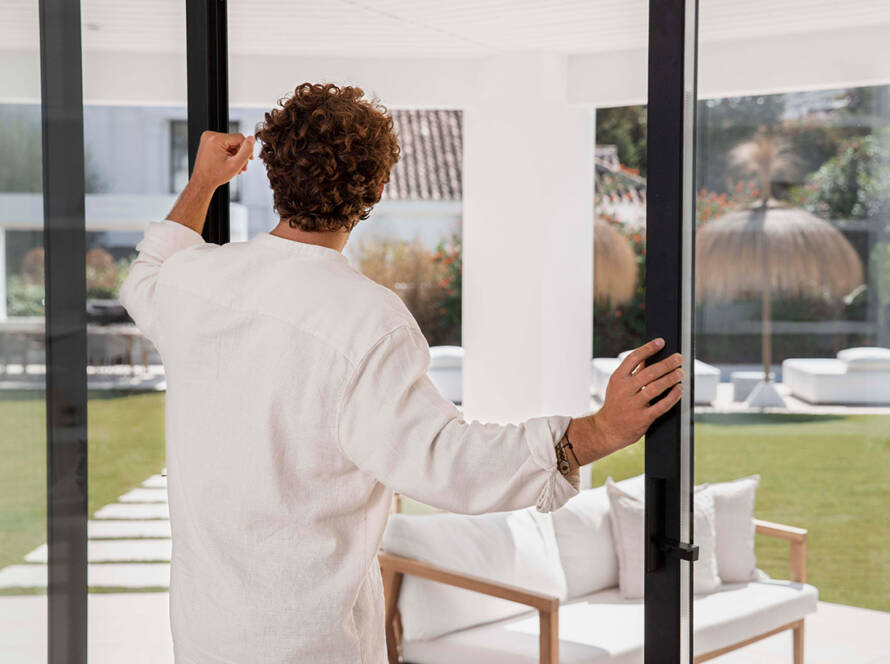 Surprising Benefits Of Using Glass In Your Home.