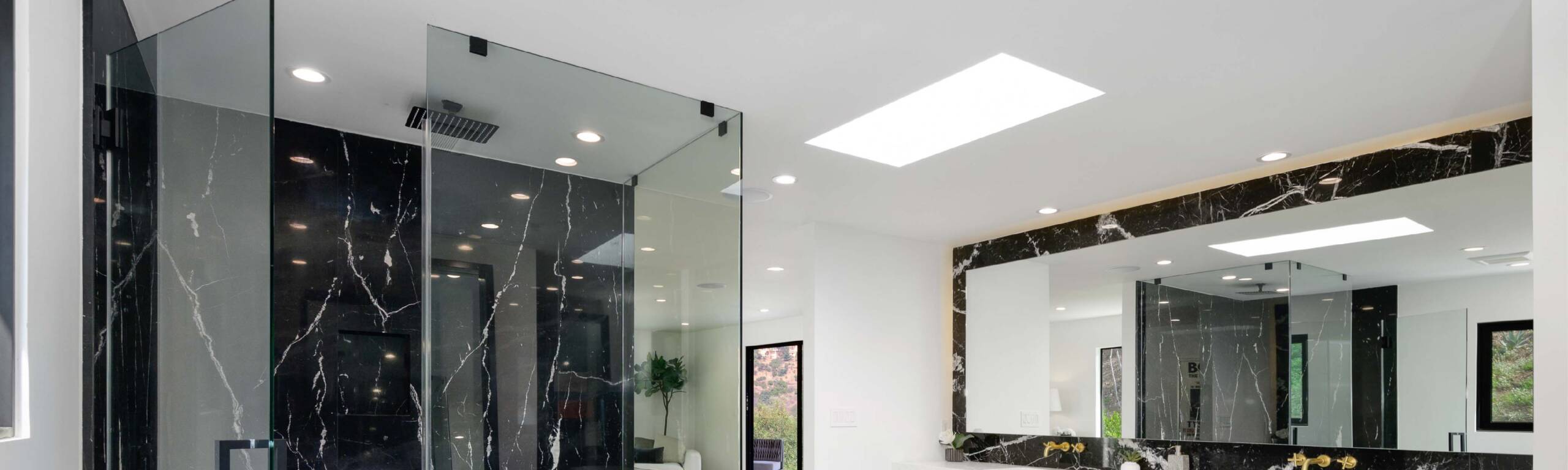 A Comprehensive Guide to Bathroom Glass Partitions and Shower Enclosures