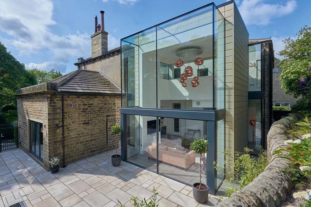 11 Stunning Types Of Glass Glazing Designs For The Home