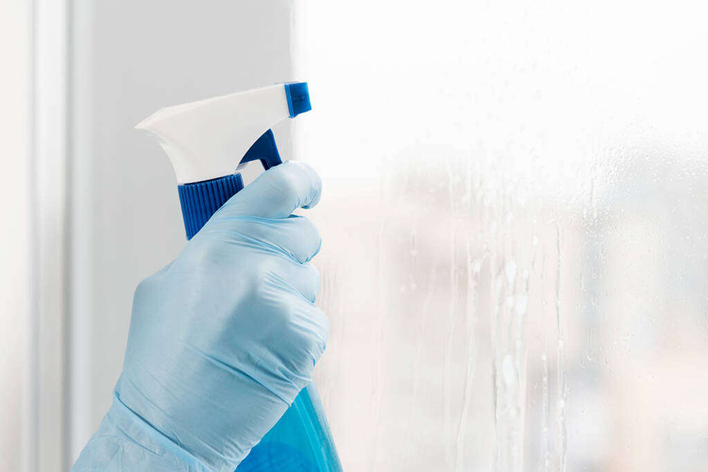 How To Care For Toughened Glass : Tips To Keep It Tough 3 How To Care For Toughened Glass : Tips To Keep It Tough