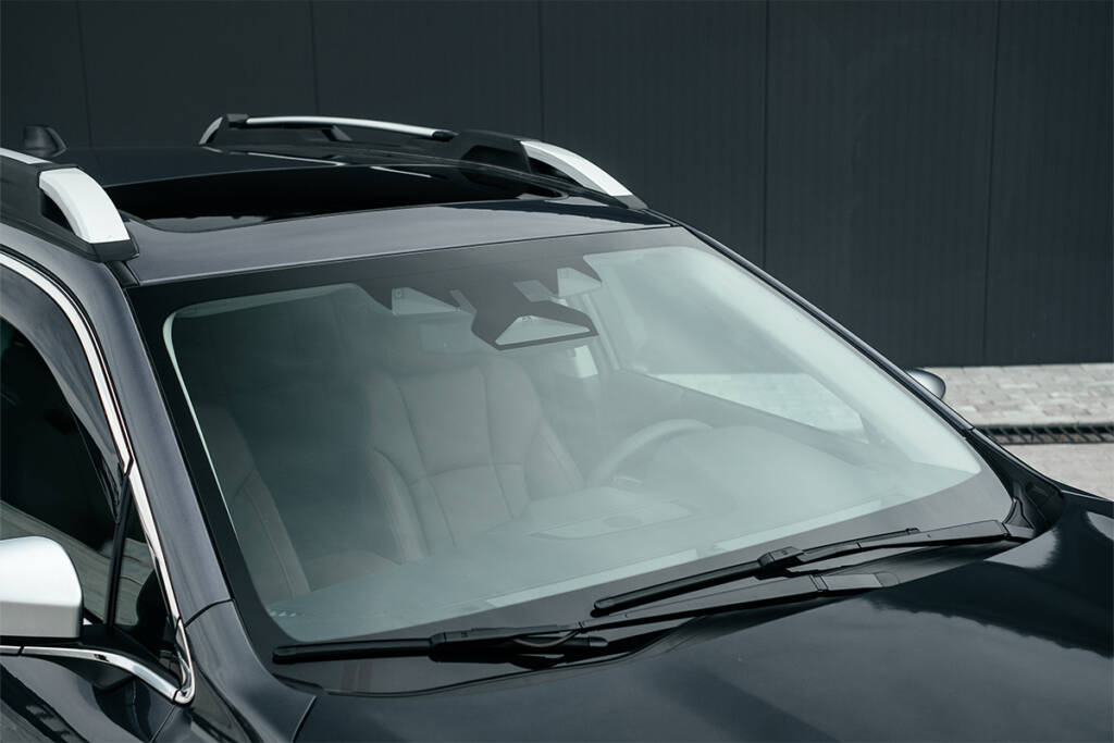 Everything You Need to Know About Windshield Repair and Replacement 1 Everything You Need to Know About Windshield Repair and Replacement