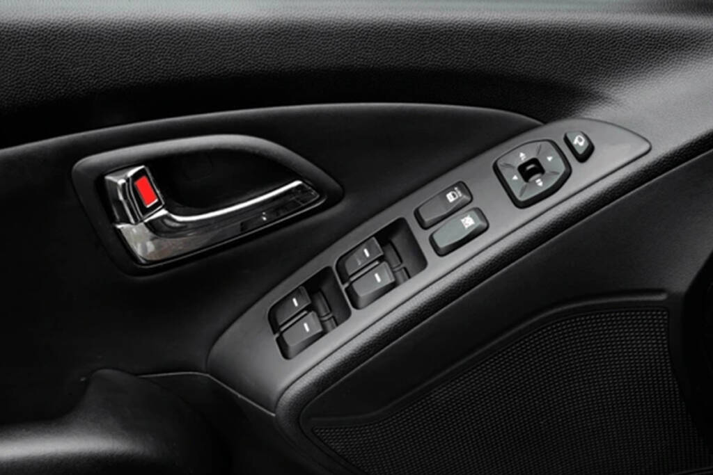 Automotive Window Systems: Engineering for Safety and Comfort 1 Automotive Window Systems: Engineering for Safety and Comfort