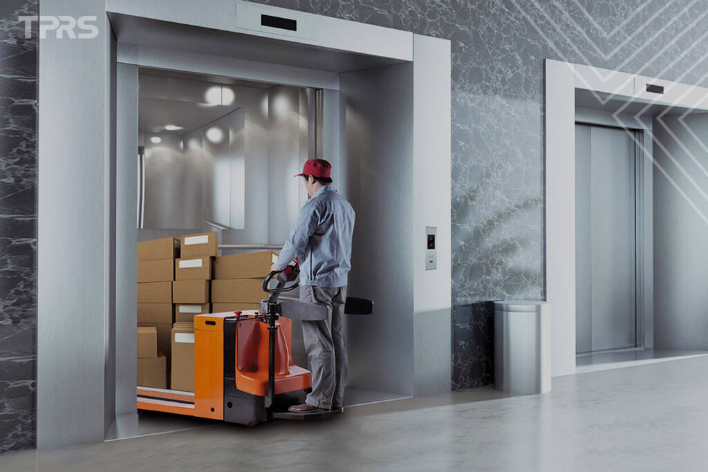 Types of Elevators: Glass Requirements for Every System