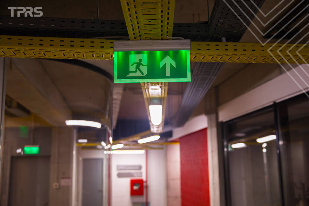 Elevator Safety: How Glass Components Enhance Passenger Protection