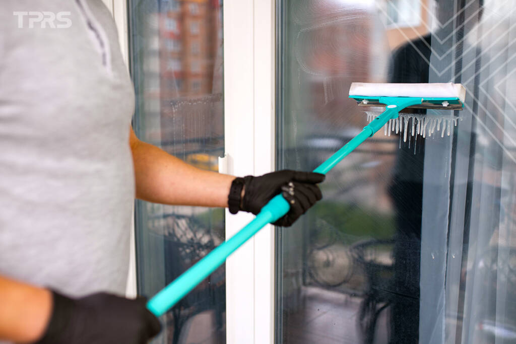 Elevator Glass Maintenance: Complete Care Guide for Long-lasting Performance